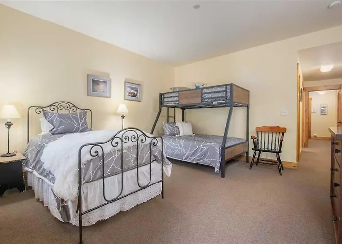 Villa Rmr: Granite Ridge 7586 In *