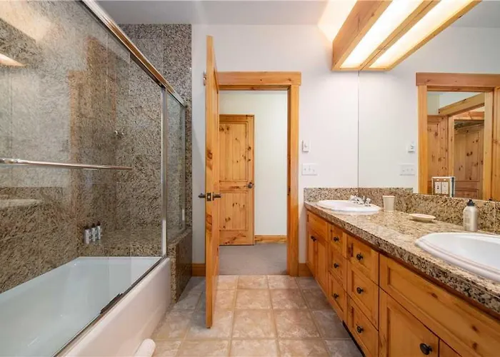 Villa Rmr: Granite Ridge 7586 In